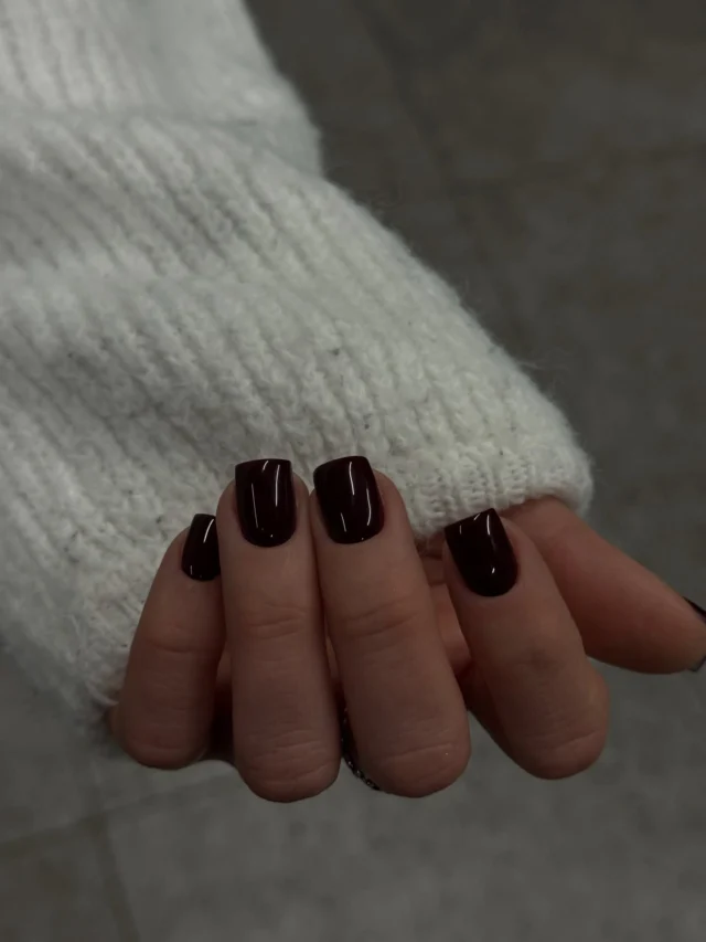 Така затишна колекція манікюру від майстринь WONDERWORK ✨ 

🖇️завжди актуальні форми та кольори, в будь-який сезон року 

____________________
📍вул. Максимовича 32 
ЖК Ліко-Град Perfect Town 

📞 096-012-29-29