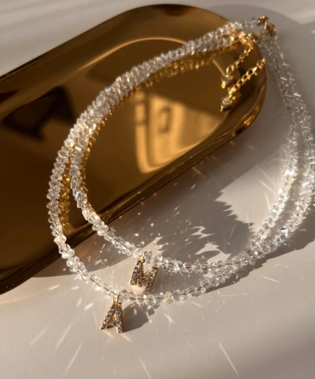 На вітрині WONDERWORK — новинки 🤍

Прикраси ручної роботи з латуні та перламутру.

Живі фактури, природний блиск і відчуття унікальності в кожній деталі.

Зазирни — вони створені, щоб закохувати ✨

____________________
📍вул. Максимовича 32 
ЖК Ліко-Град Perfect Town 

📞 096-012-29-29